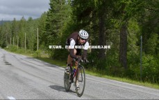 【壹号娱乐官网】莱万缺阵，巴塞罗那越位战术训练陷入困境